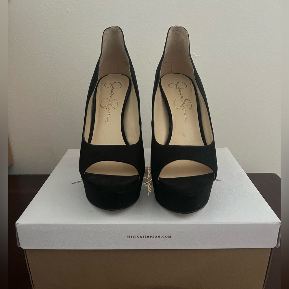 Jessica Simpson Peep Toe Pumps - Picture 6 of 8
